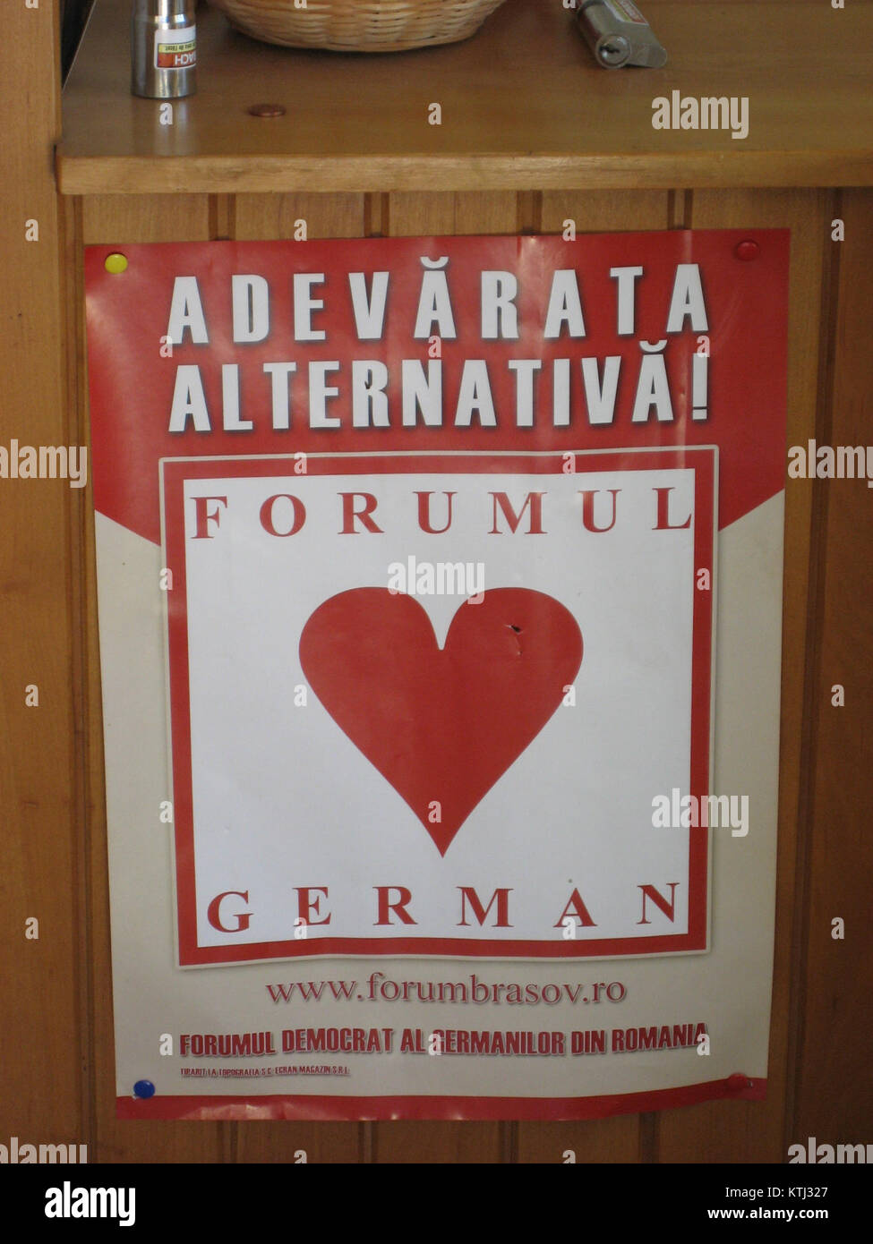 Il Forum Democratico dei tedeschi a Kronstadt, un'organizzazione dedicata a rappresentare la comunità di lingua tedesca a Brasov, in Romania, concentrandosi sulla conservazione culturale e la difesa politica. Foto Stock