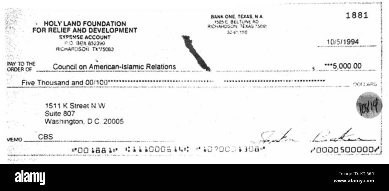 Un assegno da parte dell'organizzazione terroristica Hamas-ha collegato HLF all'organizzazione islamica CAIR faceva parte di un'indagine più ampia sulle attività finanziarie legate al terrorismo. Questo trasferimento finanziario è stato esaminato per individuare i legami con gruppi estremisti. Foto Stock