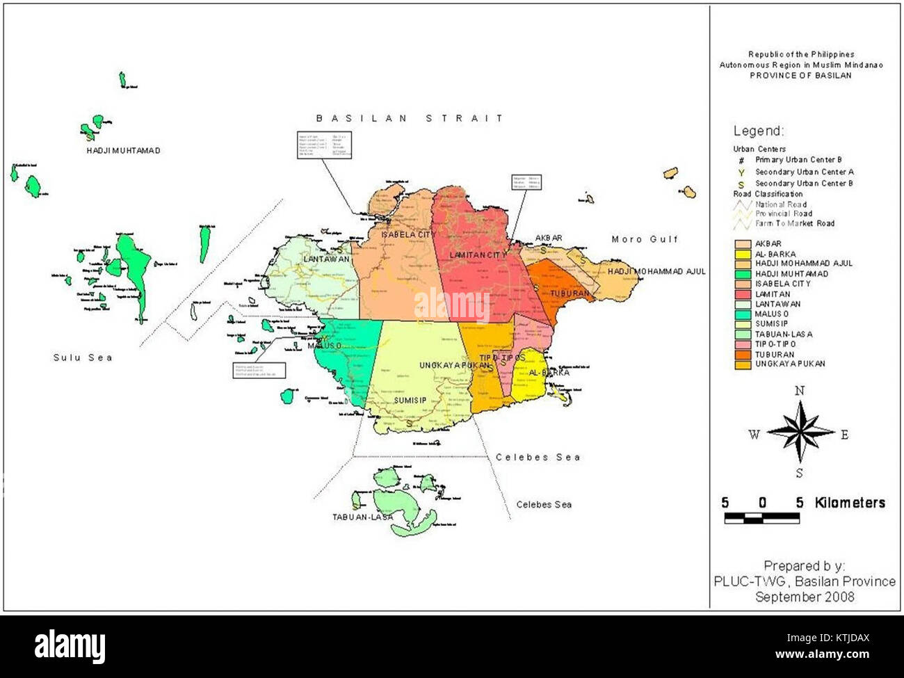 Questa mappa politica di Basilan, aggiornata nel 2011, mostra le divisioni amministrative e i confini politici all'interno della regione. Foto Stock