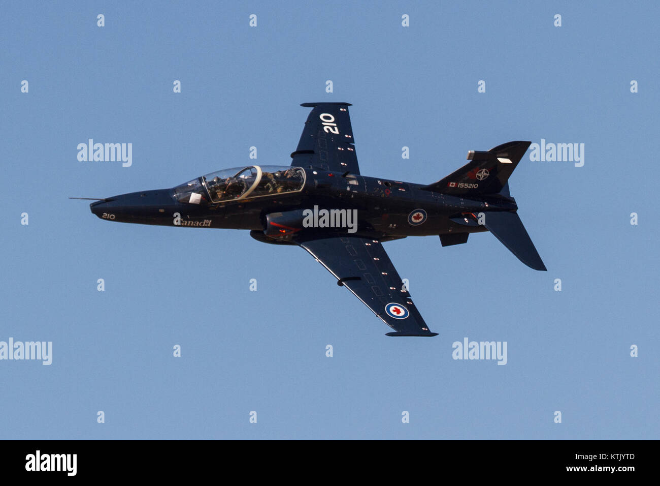 Il BAE Hawk CT 155, un aereo da addestramento militare canadese, è stato presentato al 2014 Alliance Air Show, mostrando il suo ruolo nell'aviazione militare e nei programmi di addestramento. Foto Stock