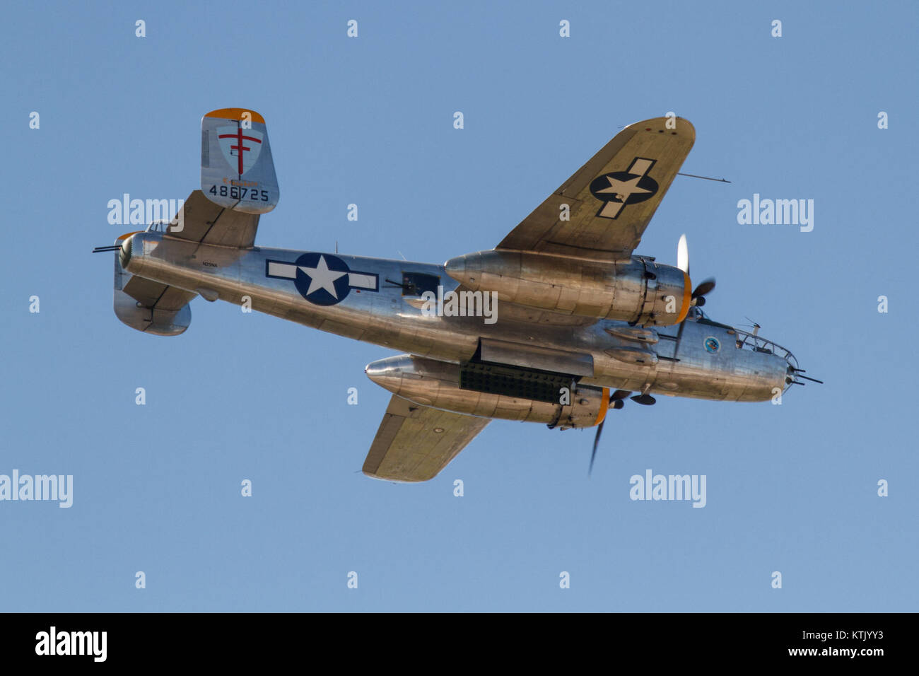 Il B-25 Mitchell fu presentato all'Alliance Air Show 2014, mostrando il suo significato storico e aereo come bombardiere della seconda guerra mondiale. Foto Stock