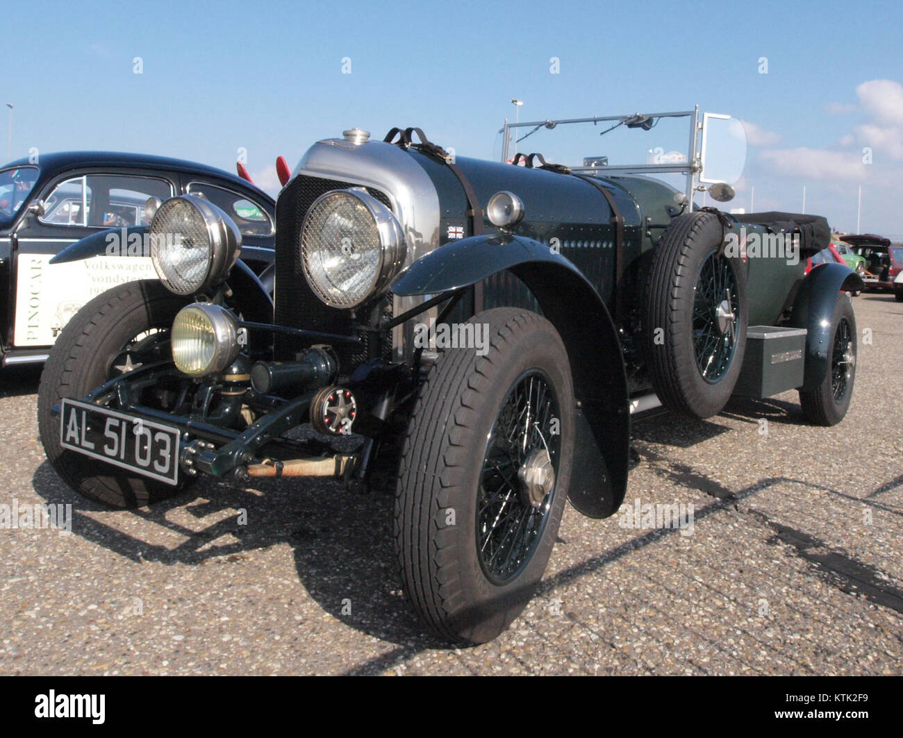 Un Bentley le Mans Special, con licenza inglese registrata AL 51 03, ha fotografato il suo design unico e il suo legame storico con le gare di le Mans. Foto Stock