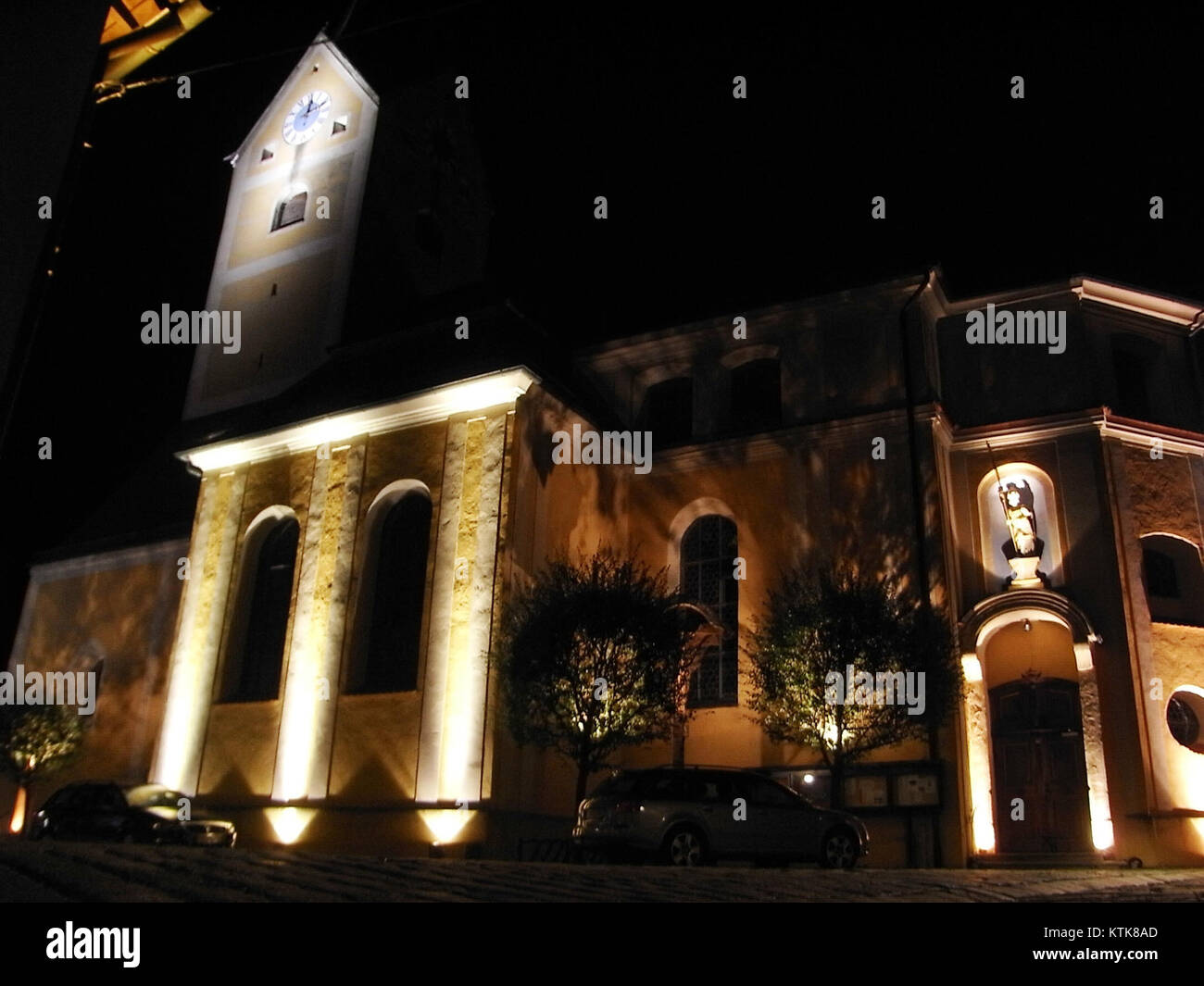 Il Berchinale 22 si riferisce a un evento o a un luogo associato alla regione del Berchinale. Ciò potrebbe indicare un festival o un raduno culturale specifico che si tiene nel Berchinale, possibilmente di rilevanza storica o regionale. Foto Stock