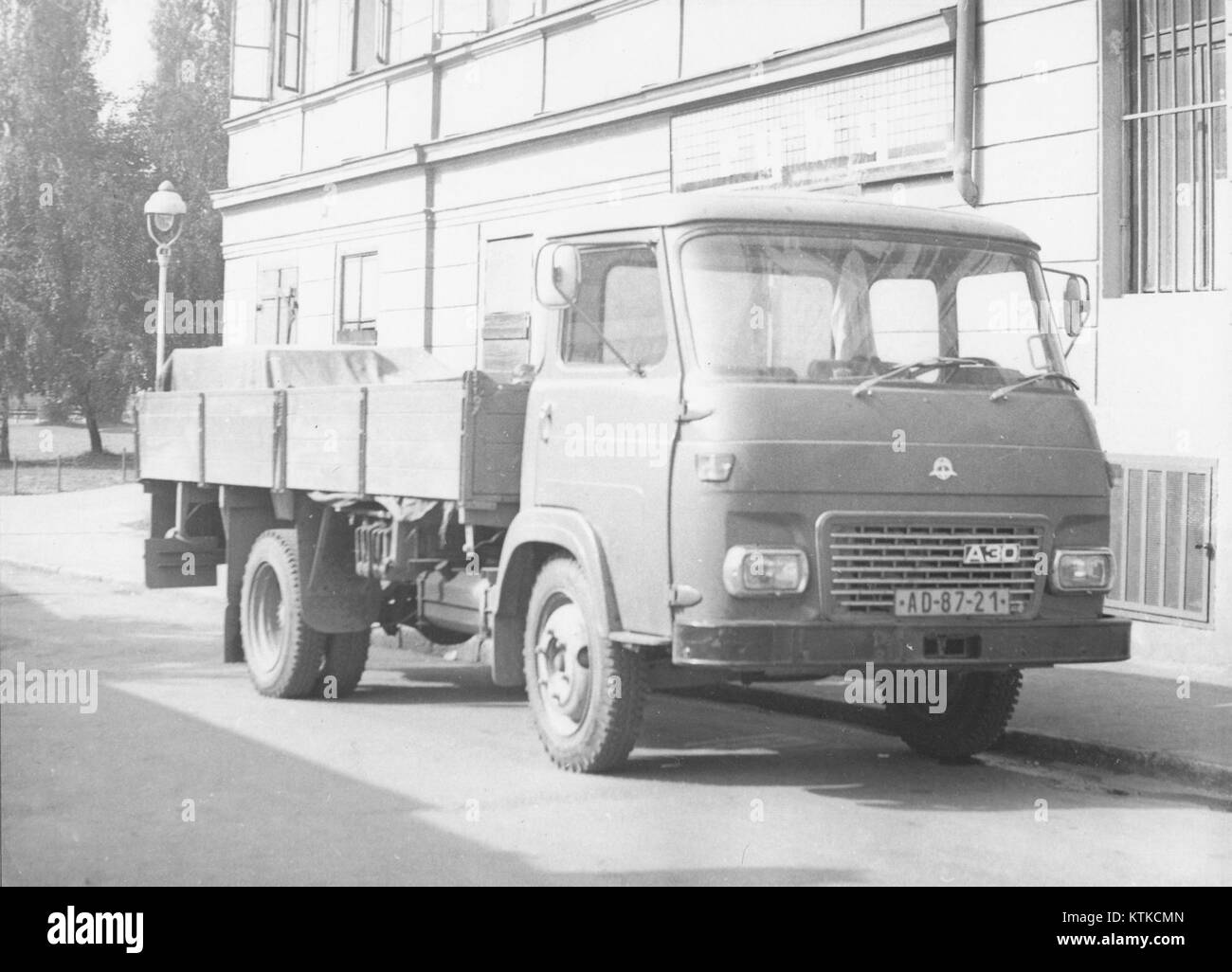 L'AVIA A30 valnik è un camion ceco d'epoca, ampiamente utilizzato a metà del XX secolo per scopi industriali e commerciali, che mostra l'ingegneria di quell'epoca. Foto Stock