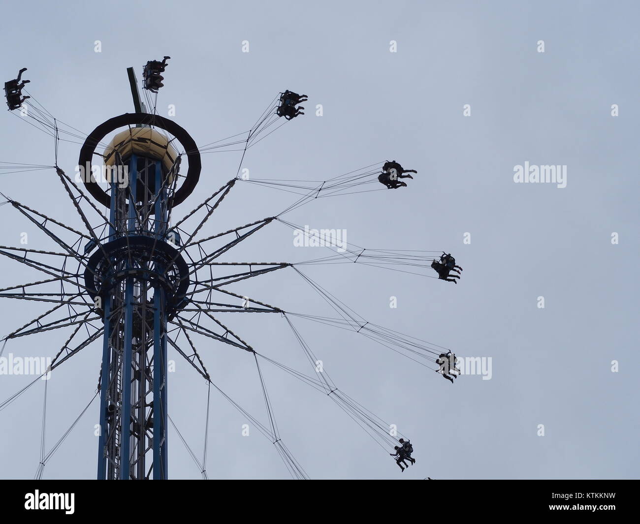 Giostra al parco di divertimenti Foto Stock