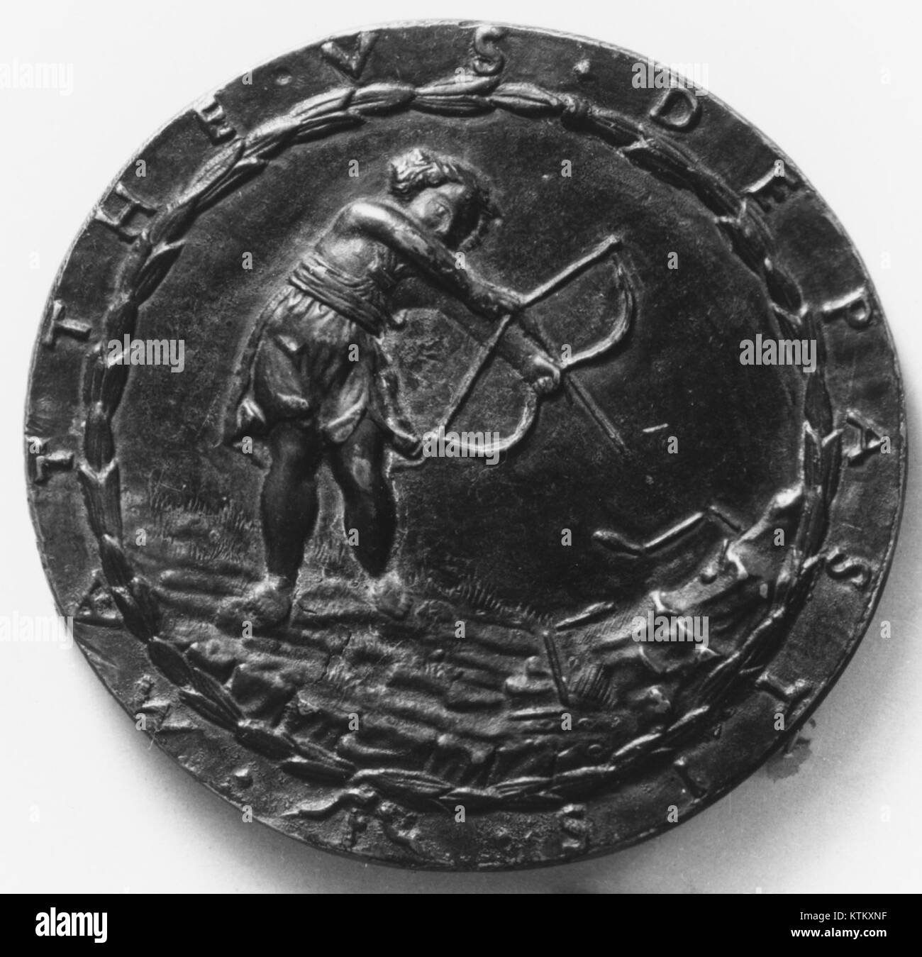 Benedetto de' guasti è stato uno scultore e architetto italiano originario di Verona. In particolare, prestò servizio come canonico (membro del clero) a Verona. Le sue opere esemplificano l'arte rinascimentale, caratterizzata da forme classiche e ideali umanisti. Il Metropolitan Museum of Art ospita un pezzo a lui attribuito, catalogato come MET 109145. Foto Stock