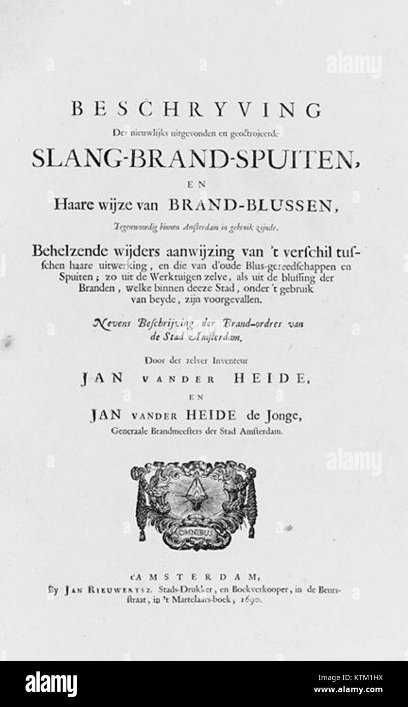 Questo titolo olandese si riferisce alla descrizione di un tubo antincendio di nuova concezione e brevettato, che ne dimostra le specifiche tecniche e la funzionalità. Il documento spiega probabilmente lo sviluppo e l'applicazione di attrezzature antincendio. Foto Stock