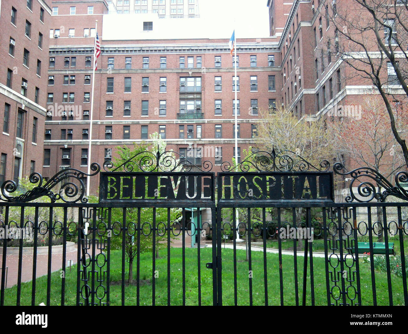 Bellevue Hospital cancello anteriore jeh Foto Stock