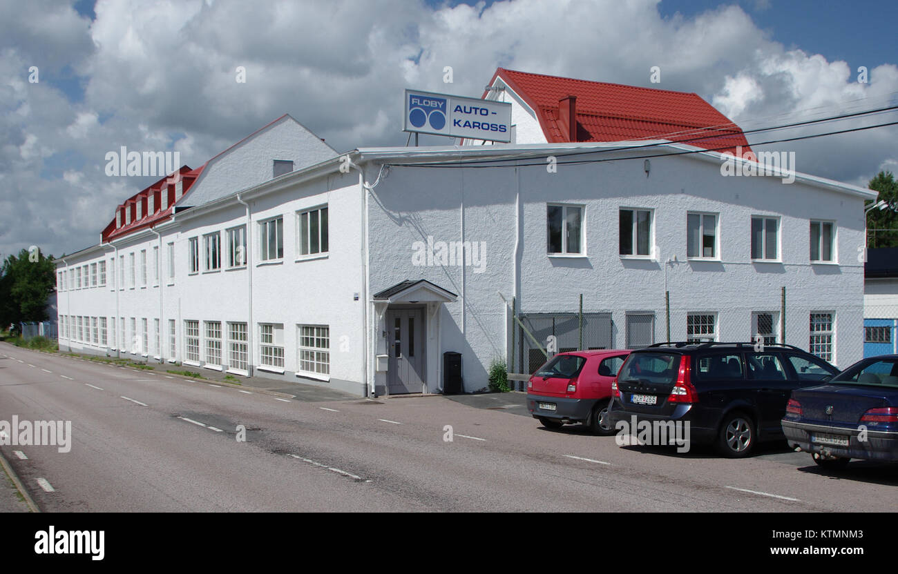 Autokaross in Floby si riferisce a una società di carrozzeria con sede a Floby, Svezia. L'azienda è specializzata nella costruzione e nella modifica di veicoli, contribuendo all'industria automobilistica con una cura artigianale di alta qualità. Foto Stock