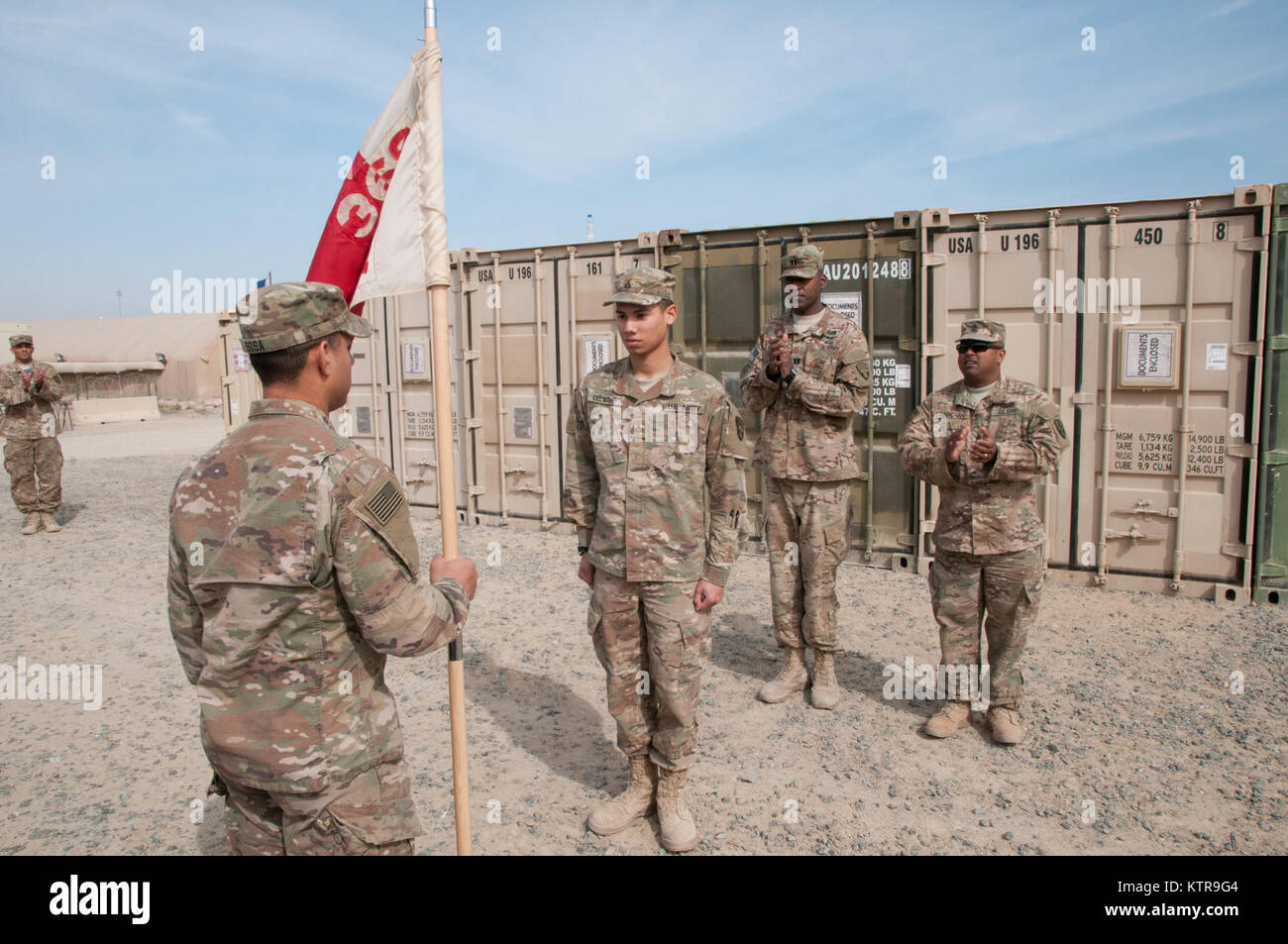 Stati Uniti Esercito nazionale del personale di guardia doveri giornalieri e di vita. Lavoro, formazione, aiutare, assistere, persone, eventi, di insegnamento e di apprendimento. Soldato, marinaio, airman, militare, veterano, servizio, dazio. Foto Stock