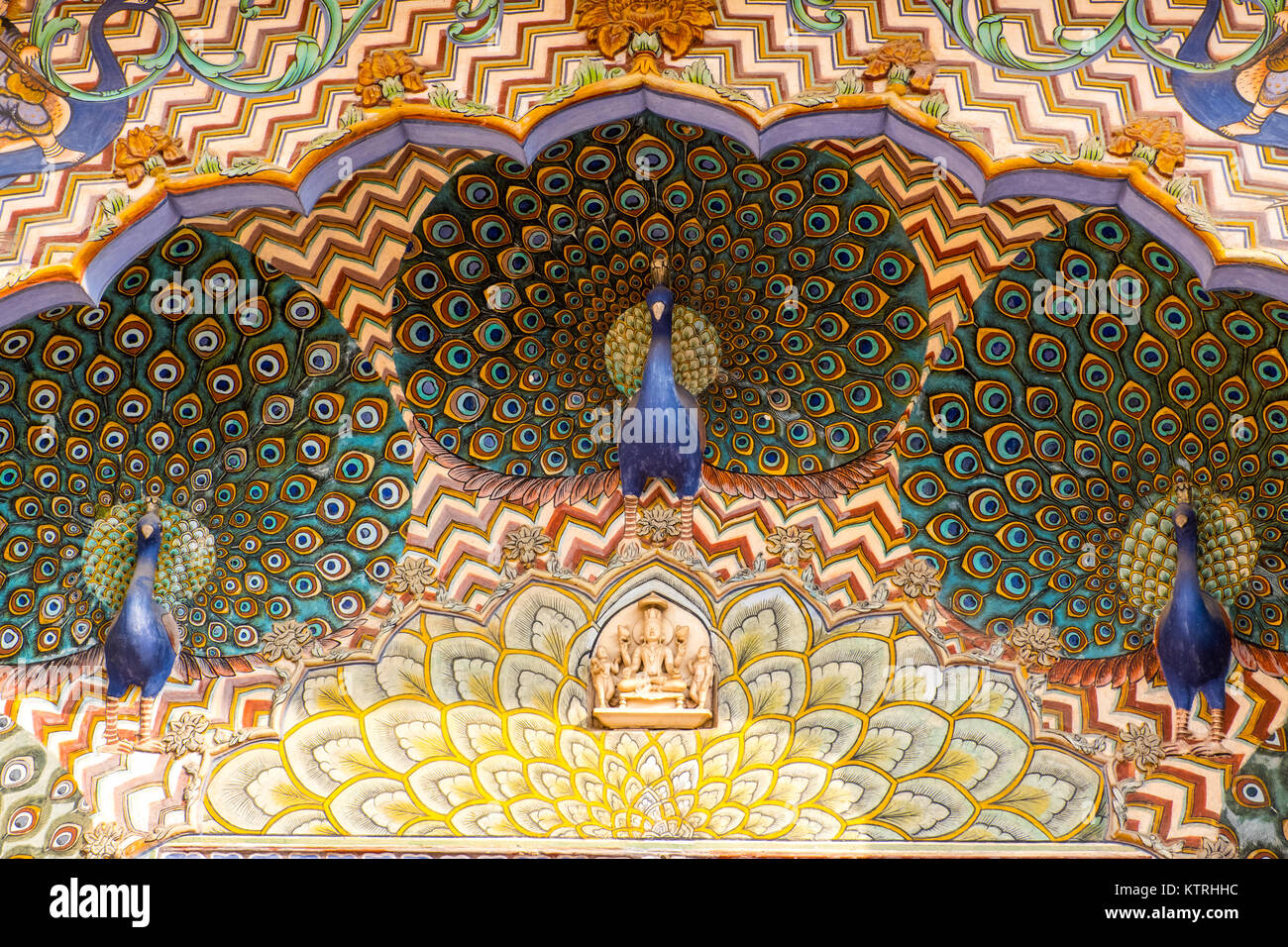 Mosaici decorativi all'interno del Palazzo di Città, Jaipur Rajasthan,l'India Foto Stock