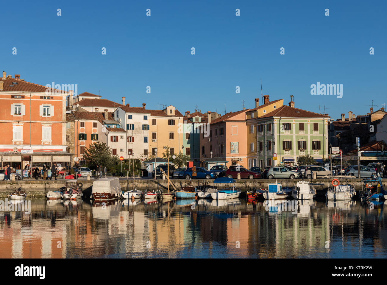 Izola porto cittadino, Slovenia Foto Stock