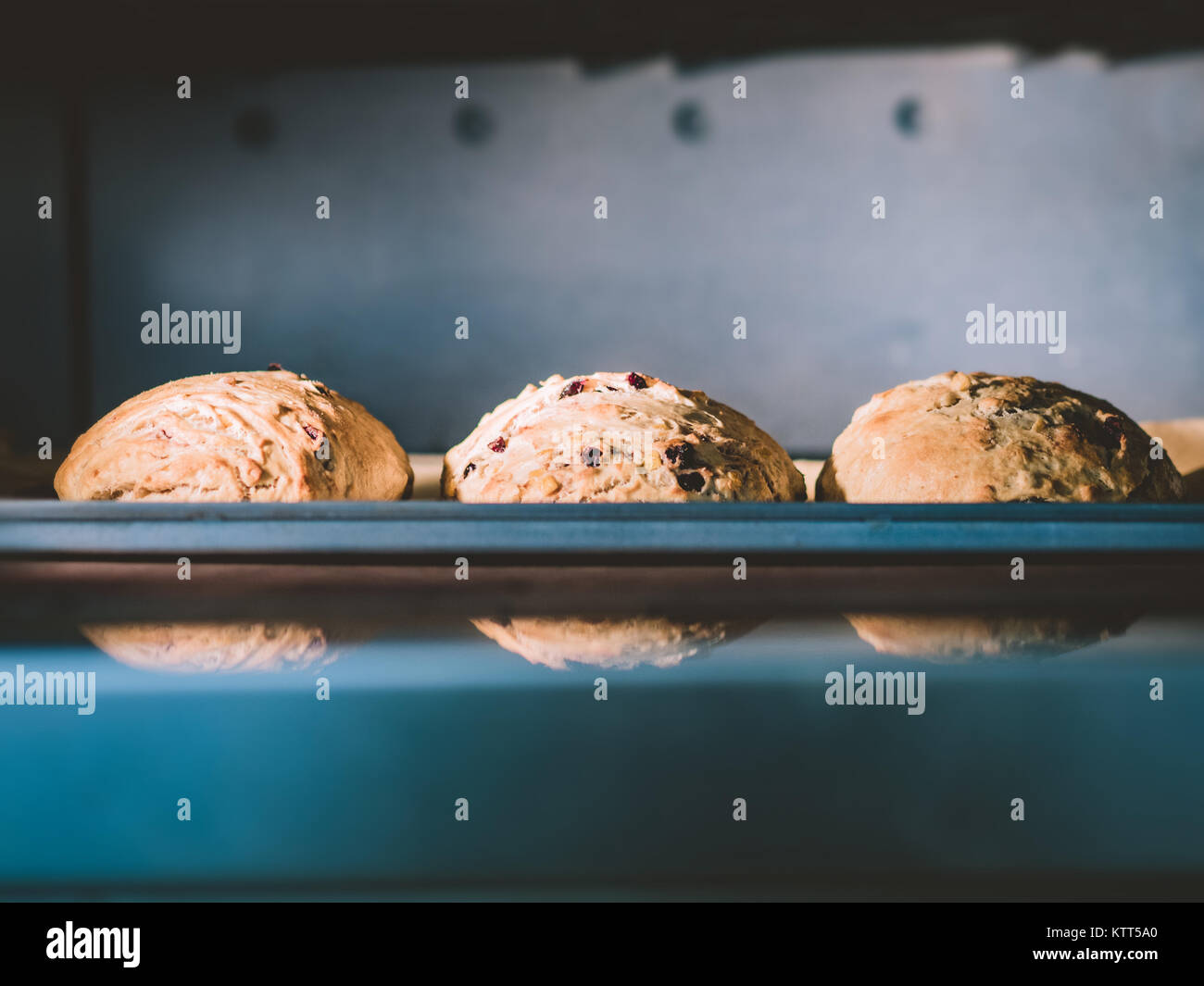Tre pagnotte di pane Foto Stock