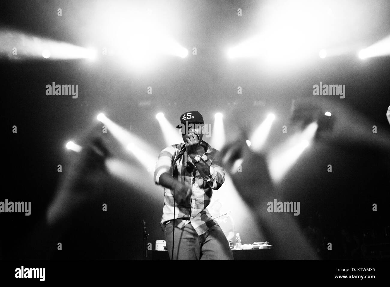 La American hip-hop dup Black Star esegue un concerto dal vivo a VEGA in Copenhagen. Il duo è composto da il rapper Mos Def e Talib Kweli (nella foto). Danimarca 12.07. 2012. Foto Stock