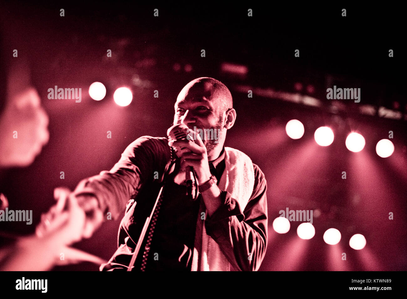Il rapper americano, cantante, poeta e attore Mos Def è qui raffigurato in un concerto dal vivo a Vega in Copenhagen. Il Mos Def è noto anche dal duo di Black Star. Danimarca 08/04 2010. Foto Stock