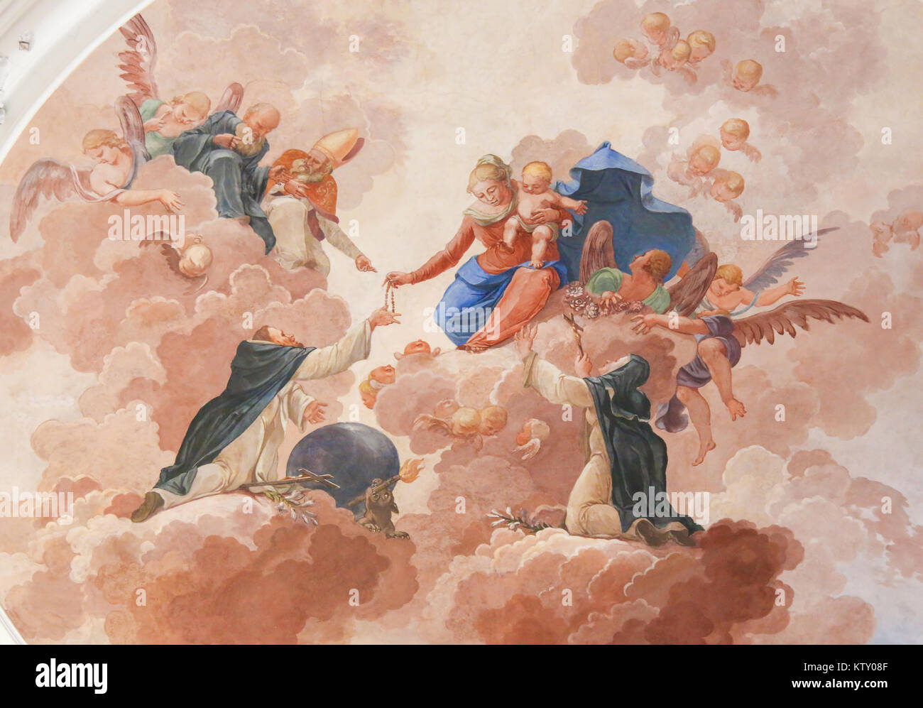 Affresco del settecento in Saint Mang Basilica di Fussen, Baviera, Germania. Foto Stock