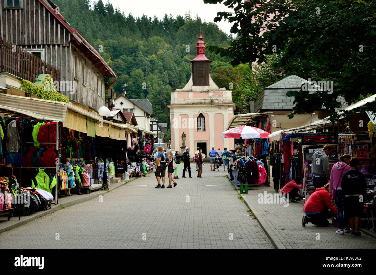 Svizzera sassone, B?hmische svizzera, mercato vietnamita in Hrensko , Böhmische Schweiz, vietnamesischer Markt in Hrensko Foto Stock