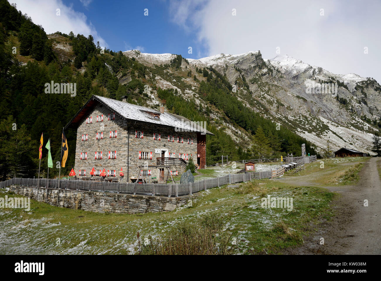 Osttirol Hohe Tauern, Club Alpino hut Kalser tanner in casa la valle Dorfer, Alpenvereinshütte Kalser Tauernhaus Dorfer im Tal Foto Stock