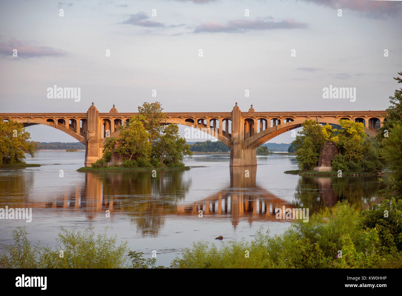 Veterans Memorial ponte sopra il fiume Susquehanna, spanning Wrightsville PA e Columbia PA Foto Stock