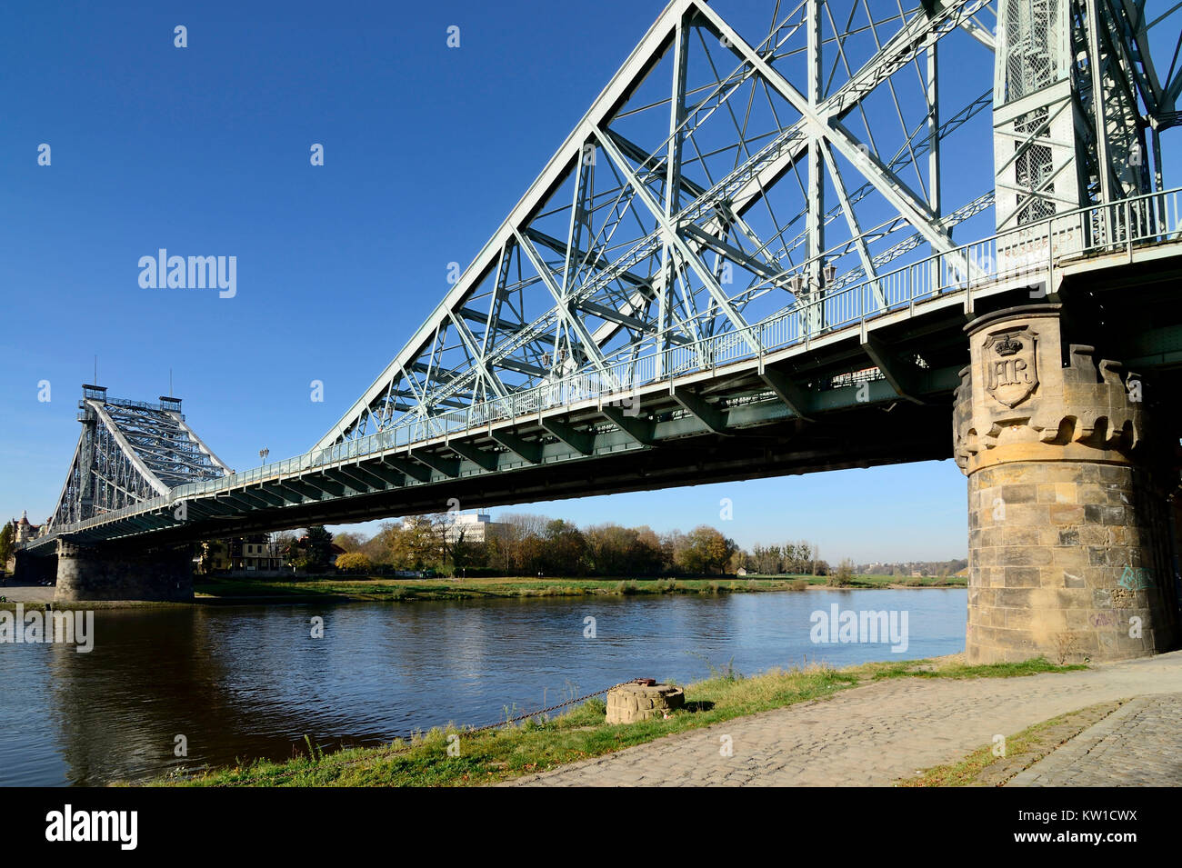 A Dresda, Loschwitzer Brücke Blaues Wunder Foto Stock