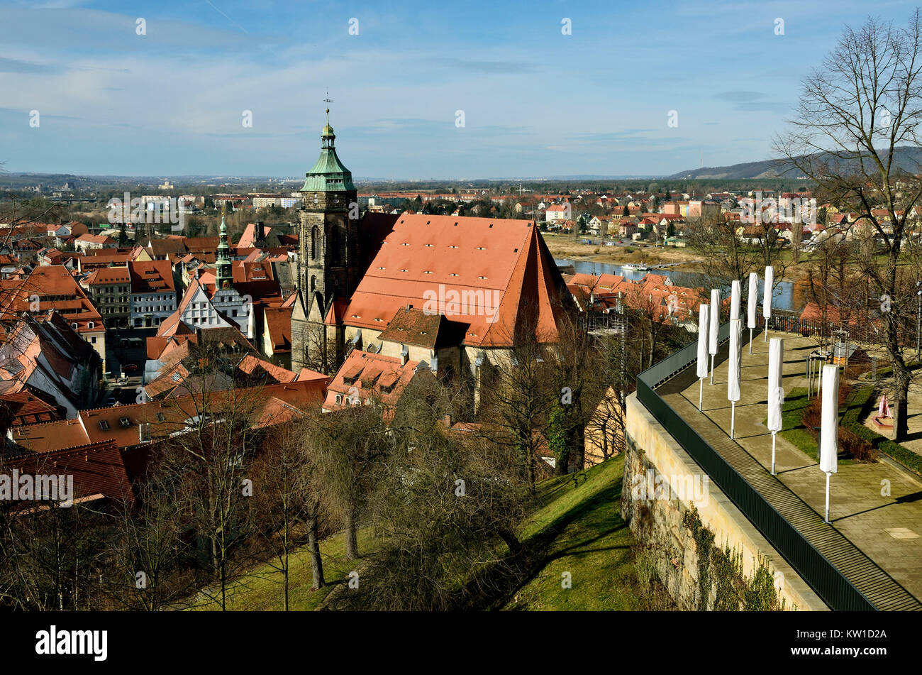 Pirna, Altstadtansicht von derTerrasse am Schlossberg Foto Stock