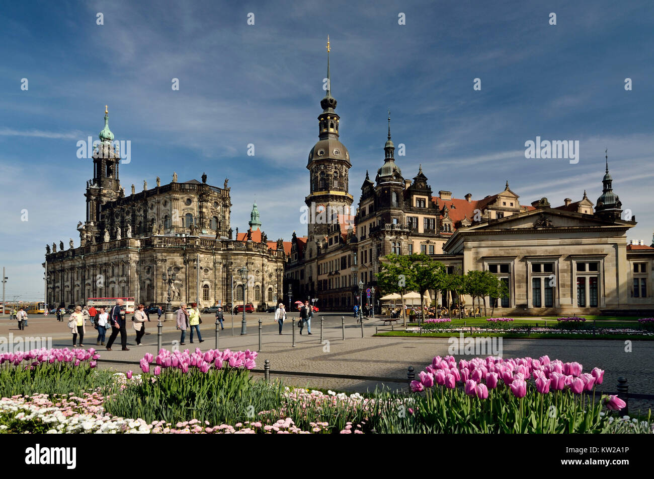 A Dresda, la piazza del teatro, cattedrale, residence Castello e nuova Guardia, Theaterplatz, Kathedrale, Residenzschloss und Neue Wache Foto Stock