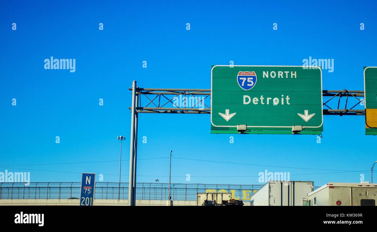 Cartello stradale per la Interstate 75 verso nord in direzione di Detroit, Michigan. Foto Stock