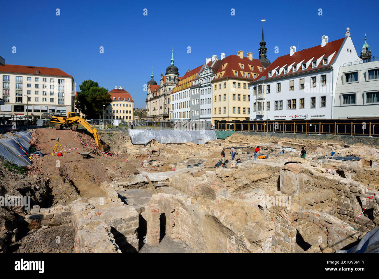 Scavo di Dresda Dresda, scavi archeologici nella Città Vecchia, Ausgrabung a Dresda, Archäologische Ausgrabungen in der Altstadt Foto Stock