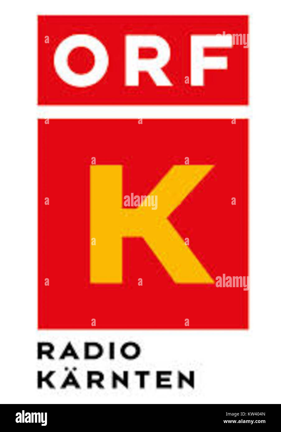 Questa immagine rappresenta gli elementi culturali e storici della Carinzia, Austria, che mostrano la bellezza tradizionale e naturale del paesaggio della regione. Foto Stock