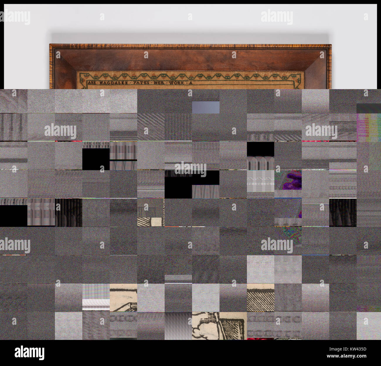 Il campionatore biblico (MET DP701374) è un tessuto ricamato con motivi religiosi della Bibbia. Serve come un bell'esempio di artigianato del XVII secolo, combinando abilità artistica con temi spirituali. Foto Stock