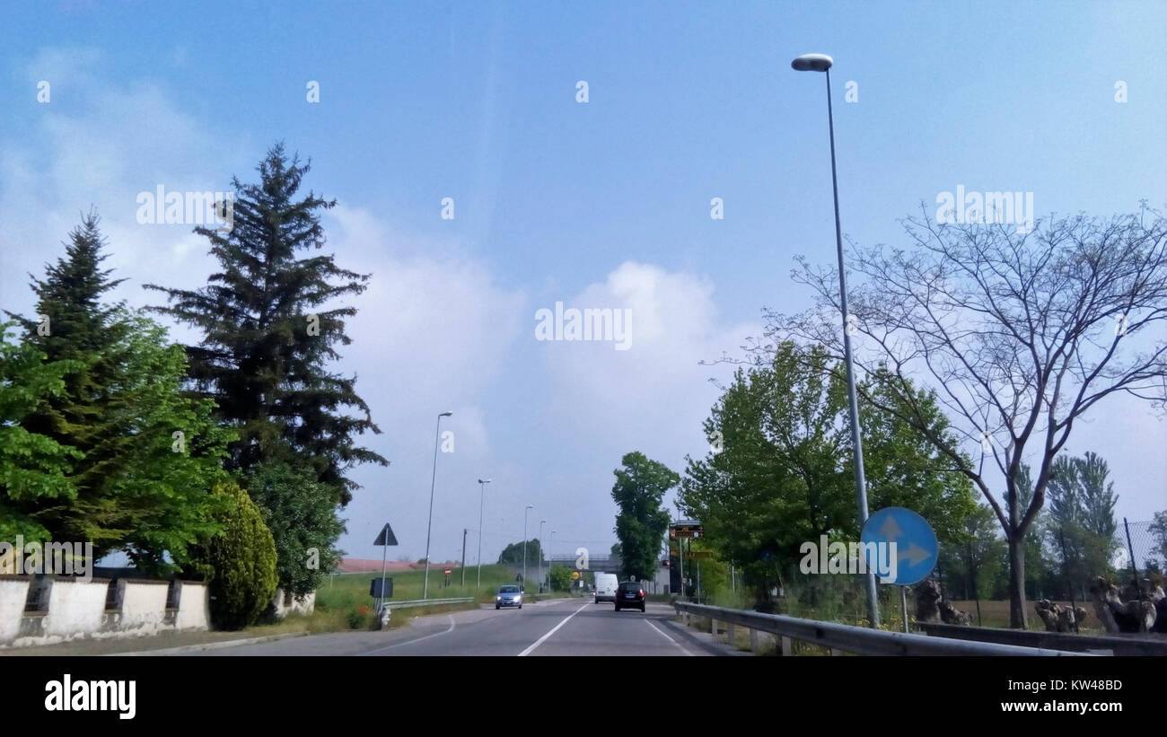 Borgo Virgilio è un comune della regione Reggio Emilia, noto per la sua ricca storia, il suo patrimonio agricolo e il suo fascino rurale. Foto Stock