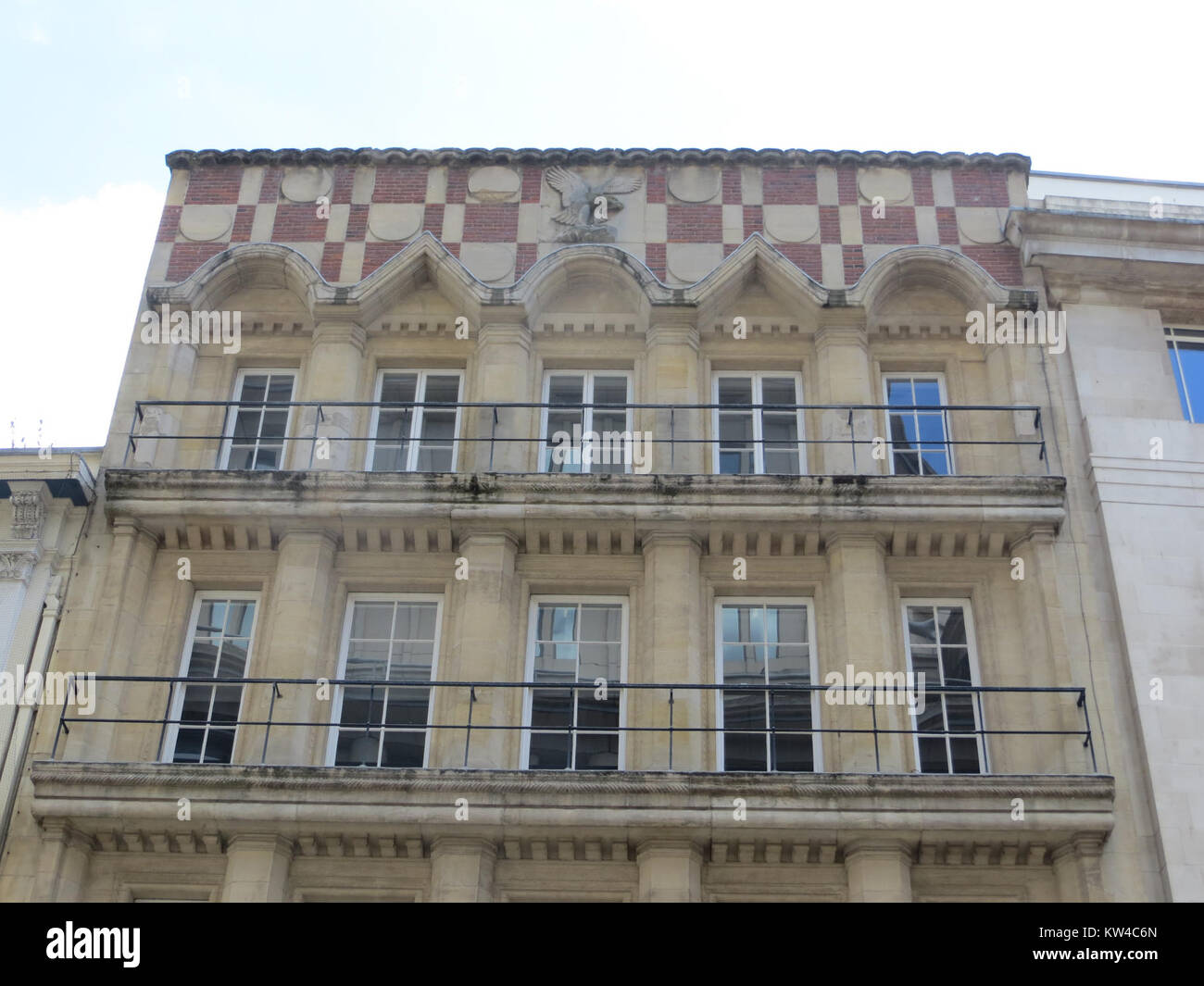 Birmingham, una delle principali città del Regno Unito, è conosciuta per la sua storia industriale, i suoi monumenti culturali e la vivace economia. È una delle città più grandi del Regno Unito e un centro per gli affari e la cultura. Foto Stock