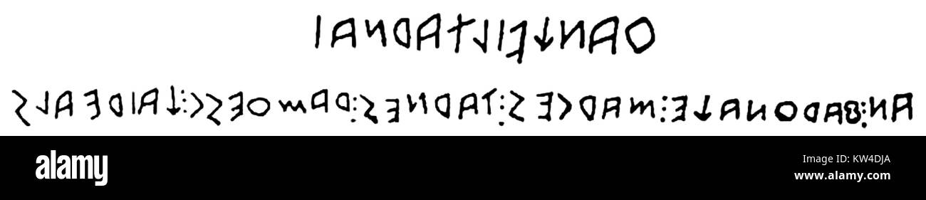 Un'iscrizione sarcofago di Vulci, un'antica città etrusca, fornisce informazioni sulle pratiche di sepoltura e sui costumi storici della civiltà etrusca. L'iscrizione può rivelare l'identità o lo status del defunto. Foto Stock