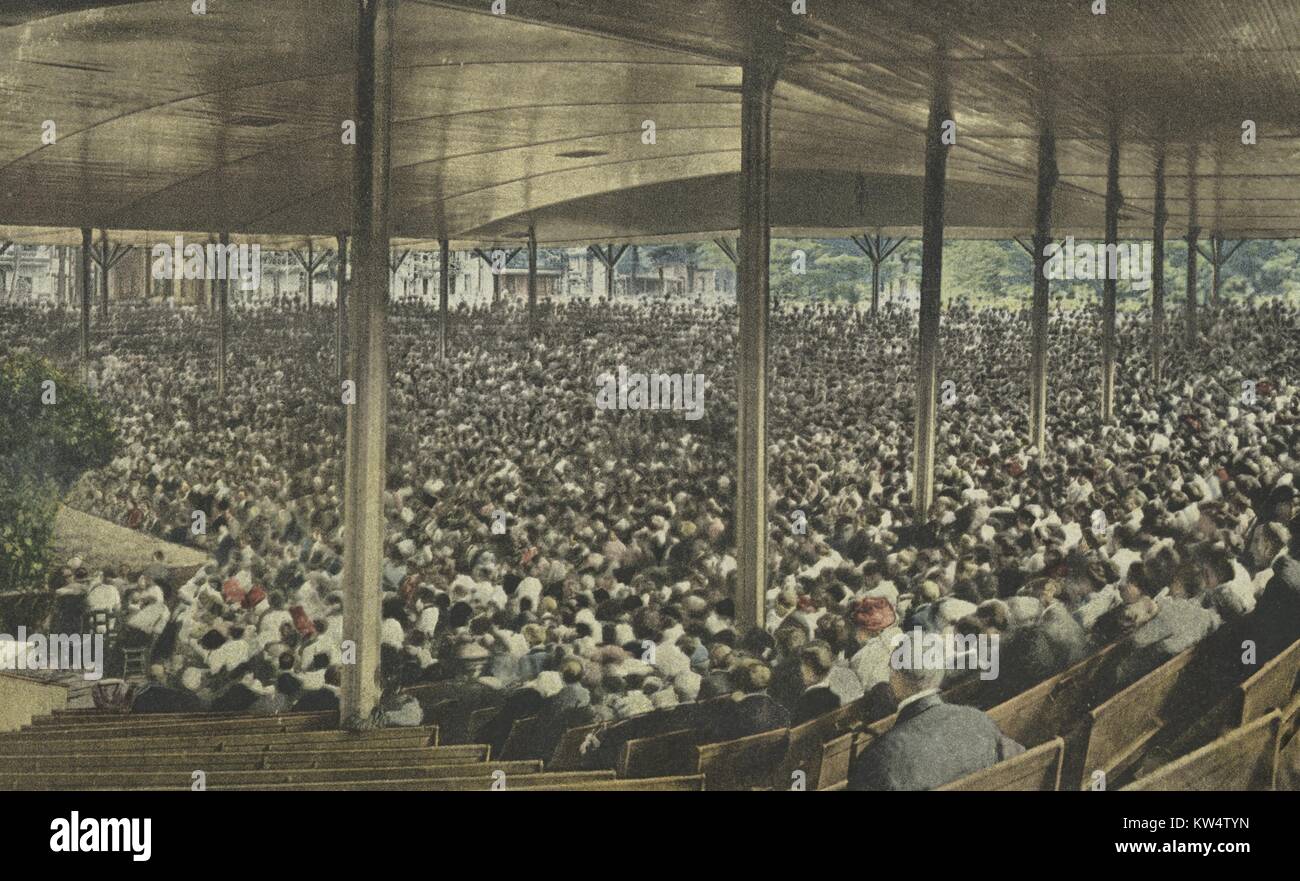 La sezione di anfiteatro, Chautauqua Istituzione, Chautauqua, New York, 1914. Dalla Biblioteca Pubblica di New York. Foto Stock