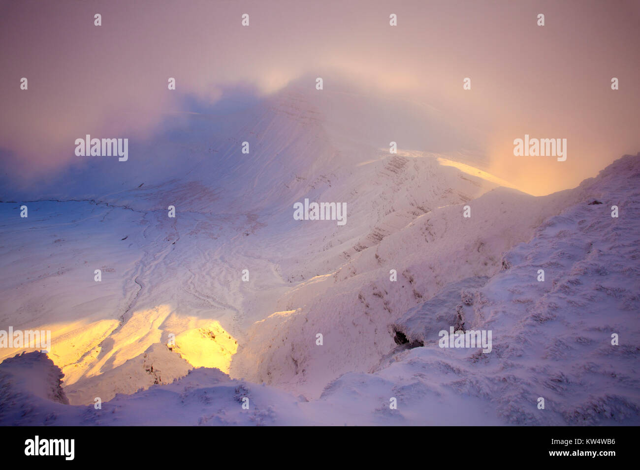 Cascata sul Blaen Taf Fawr, vicino al Pont ar Daf parcheggio, Brecon Beacons, Galles. Foto Stock