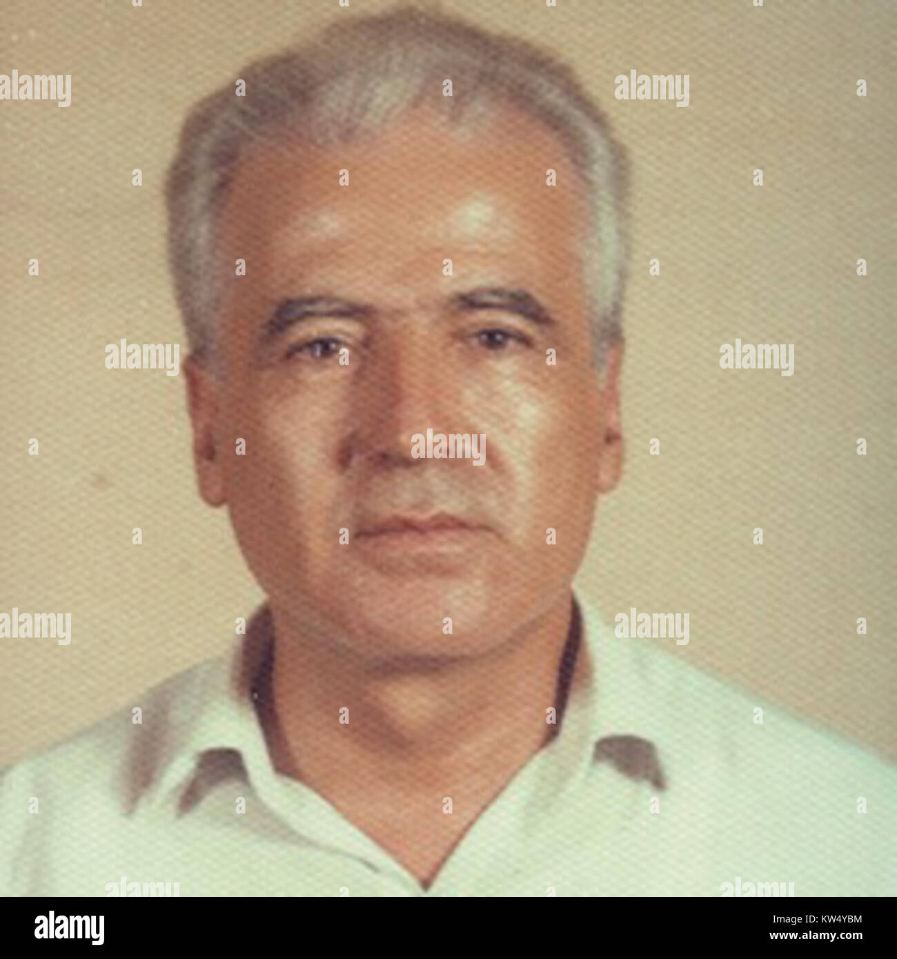 Rahmiali negli anni '1980 si riferisce probabilmente a un contesto culturale, sociale o storico relativo a un individuo o evento di quel decennio, che richiede ulteriori dettagli per fornire una descrizione completa. Foto Stock