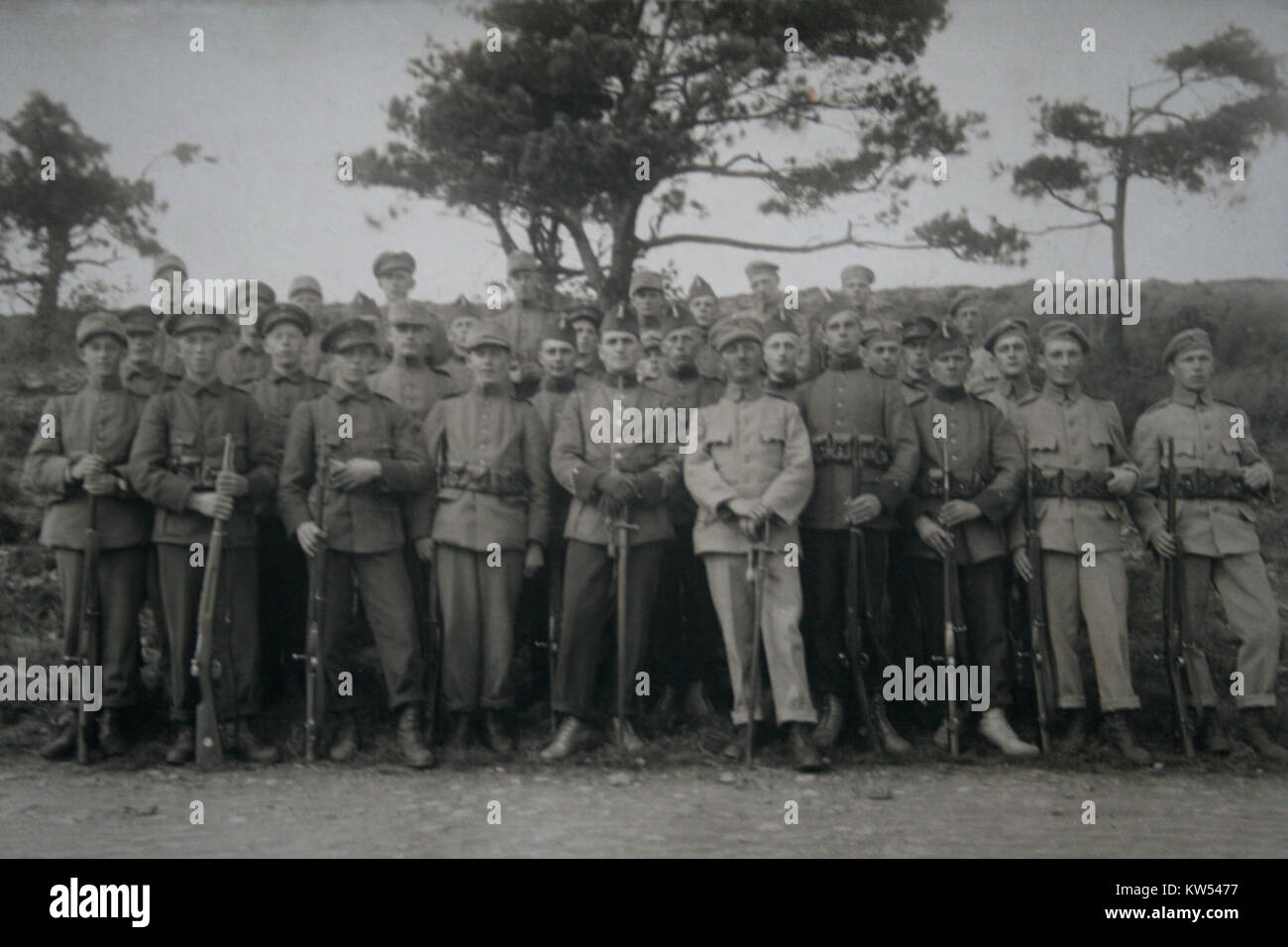 Le uniformi militari di prova svedesi rappresentano i disegni e i materiali in evoluzione utilizzati dai militari svedesi nei loro sforzi continui per migliorare la protezione dei soldati e l'efficacia operativa. Queste uniformi fanno parte della modernizzazione della difesa svedese. Foto Stock