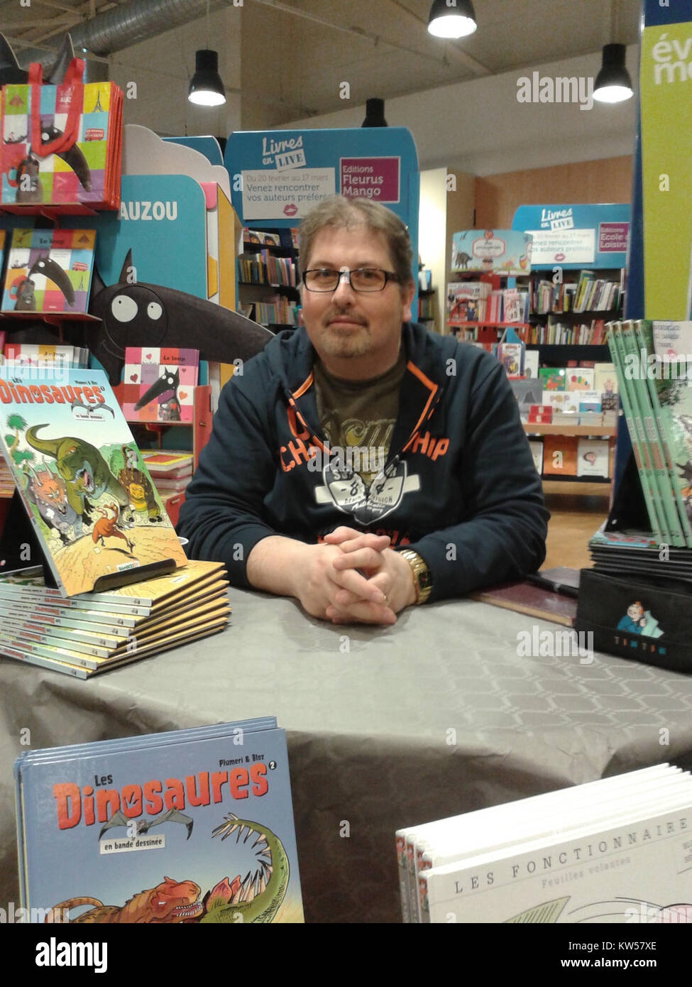 Bloz è un fumettista francese noto per il suo stile distintivo di disegno. Ulteriori dettagli sulle sue opere e contributi sono limitati. Foto Stock