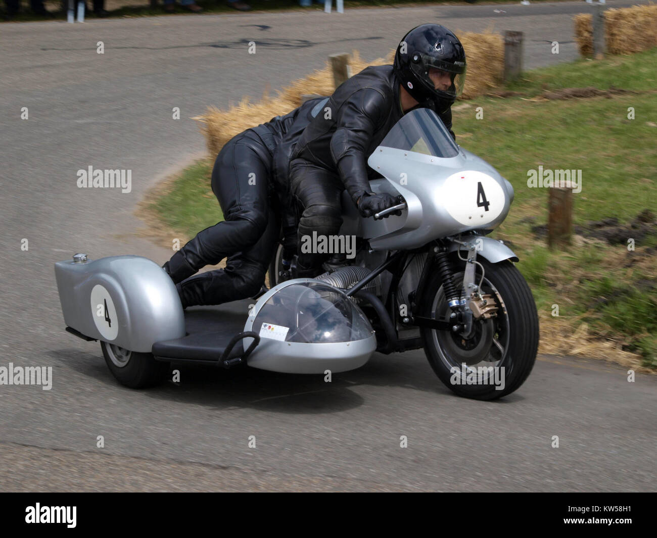 La BMW Combination No4 è un'automobile d'epoca, parte di una serie di veicoli prodotti dalla BMW. Questo modello è noto per la cura artigianale e il design tipici delle prime innovazioni automobilistiche di BMW. Foto Stock