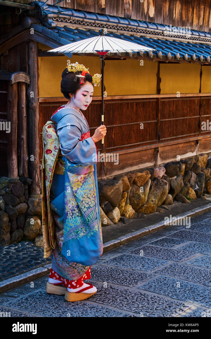 Giappone, isola di Honshu, la regione di Kansai, Kyoto, Gion, area Geisha Foto Stock