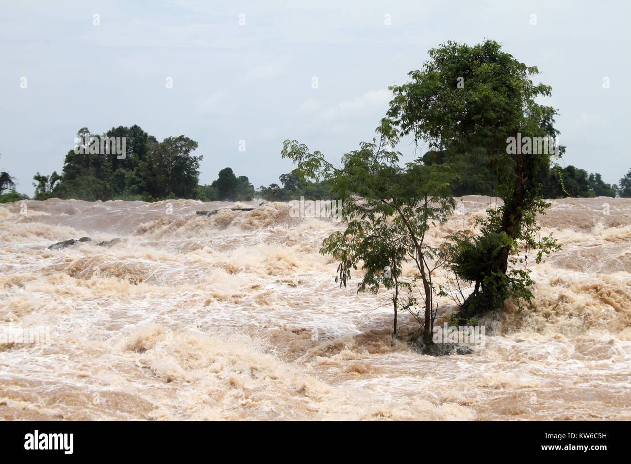 Somphamit Waterfal sul Don Khone island, Laos Foto Stock