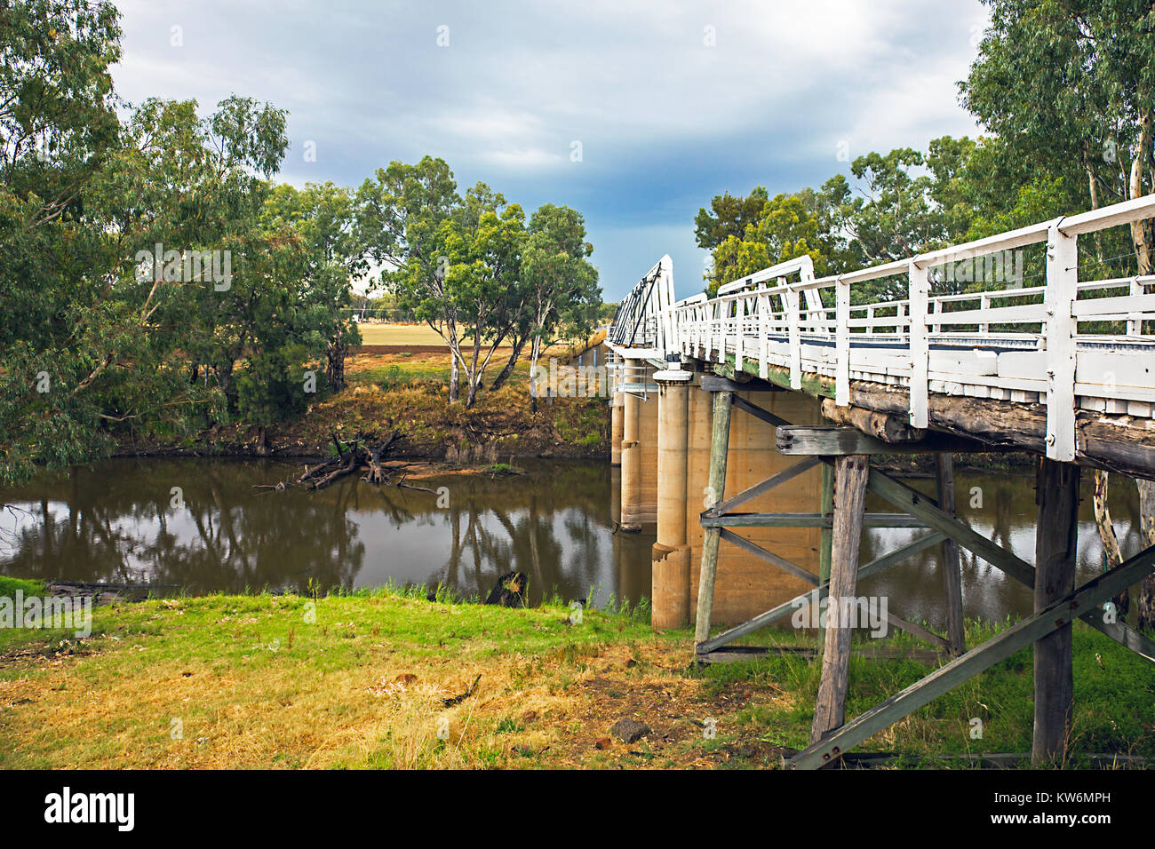 Rawsonville ponte sopra il fiume Macquarie vicino a Dubbo Australia Foto Stock