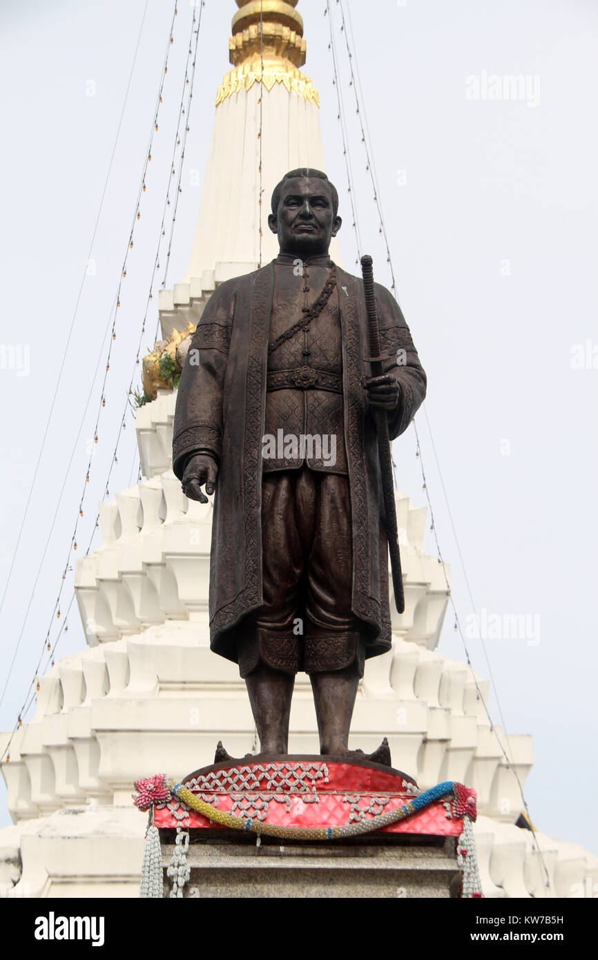 Statua del Re Rama I in wat Yannawa a Bangkok, in Thailandia Foto Stock