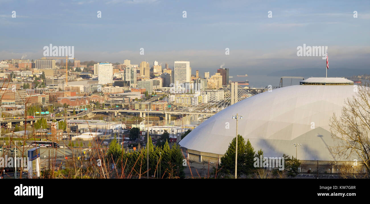 La cupola domina il colore di primo piano a Tacoma Washington a Sunrise Foto Stock