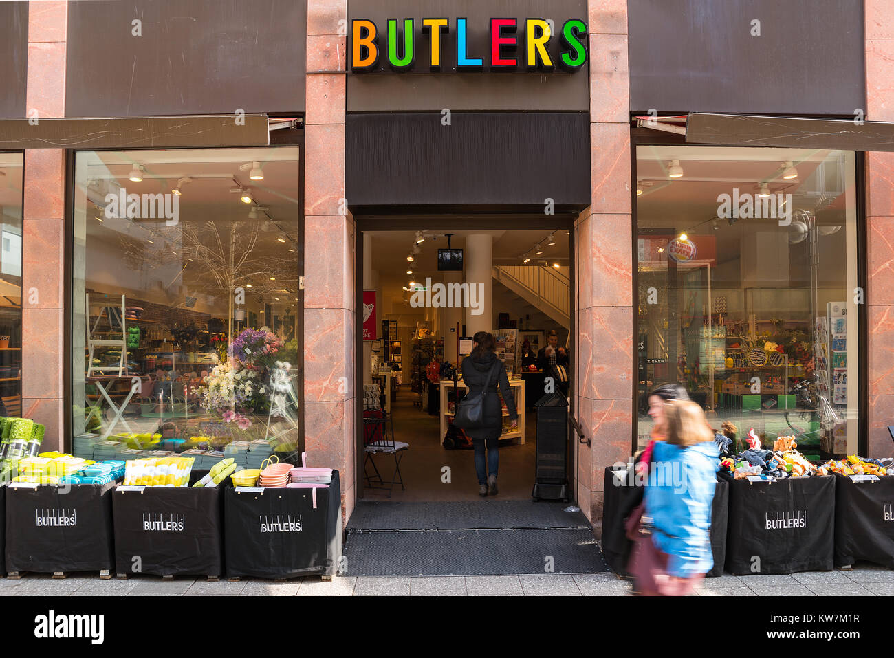 Ingresso al negozio Butlers, Butlers è un negozio di accessori per la casa a Francoforte, Germania. Foto Stock