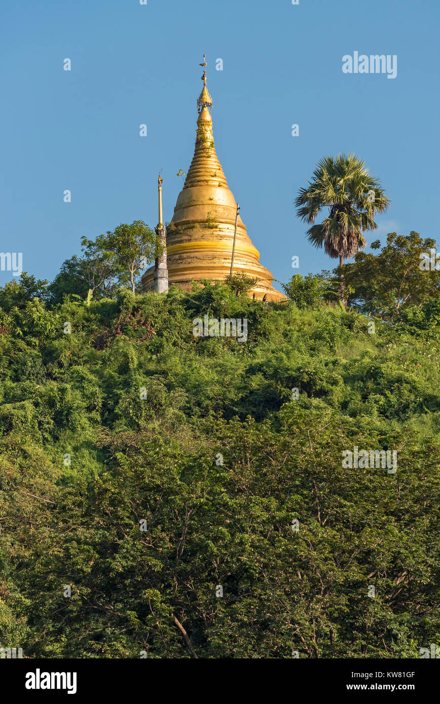 Pagoda Shwetaung, Mrauk U, Birmania (Myanmar) Foto Stock