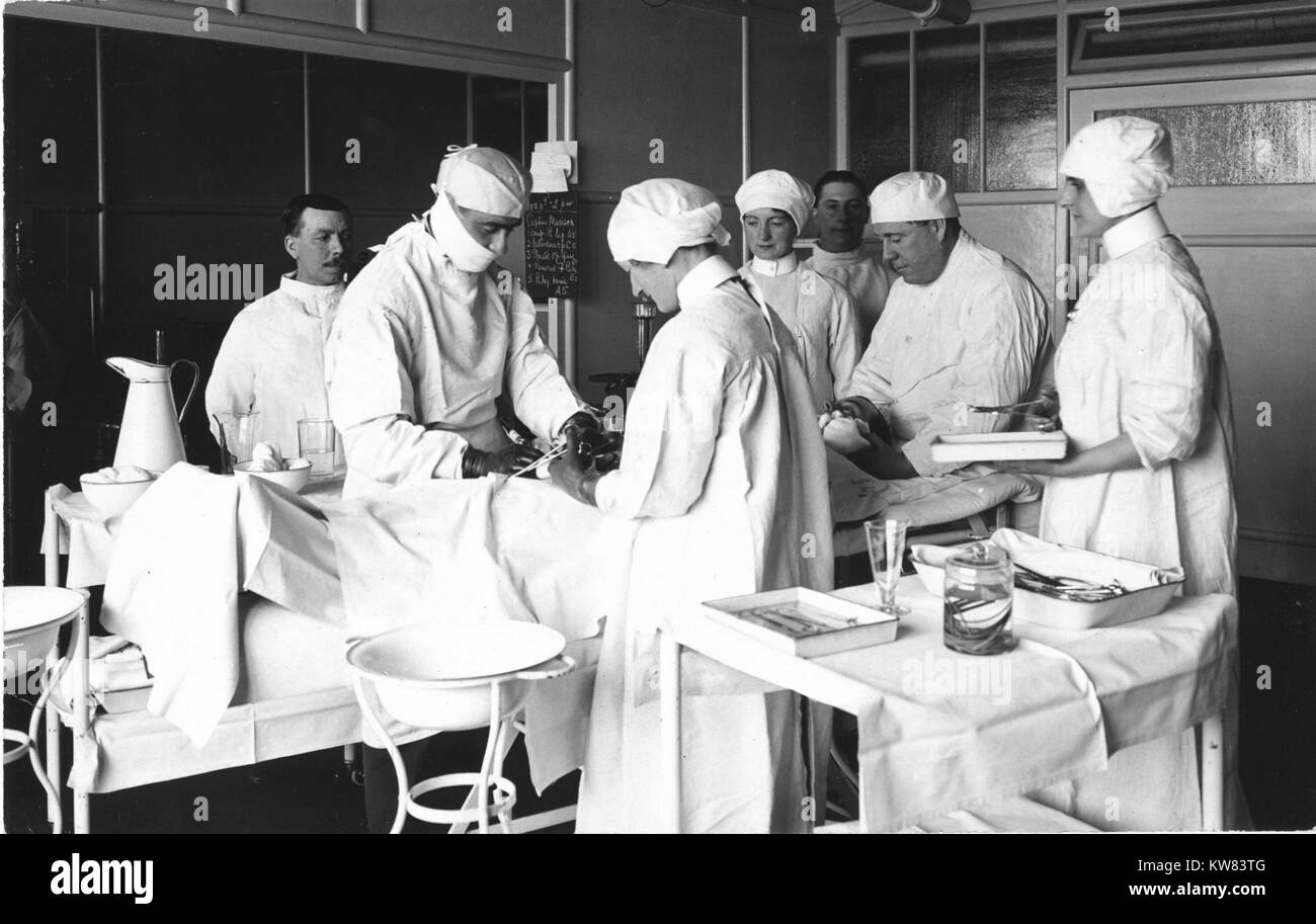 Quarto piano gruppo teatrale del re George Ospedale Militare, Londra, Inghilterra, 1915. Foto Stock