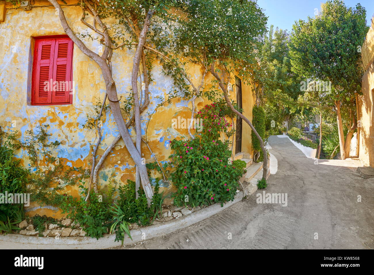 Anafiotika trimestre sotto l'Acropoli, il quartiere di Plaka, Atene, Grecia Foto Stock