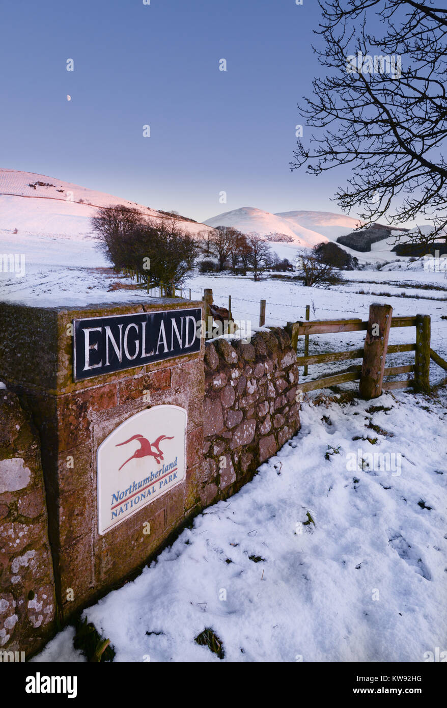 Parco nazionale di Northumberland confine sulla frontiera scozzese appena al di fuori del villaggio scozzese di Kirk Yetholm Foto Stock