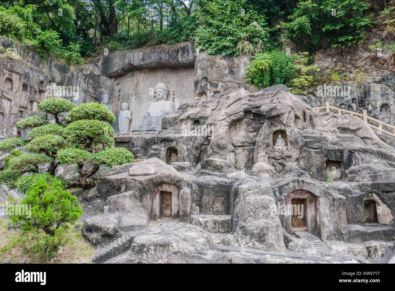 Punto di riferimento cinese versione in miniatura le Grotte di Longmen Foto Stock